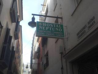 Neptuno Hostal Lloret de Mar Exterior photo