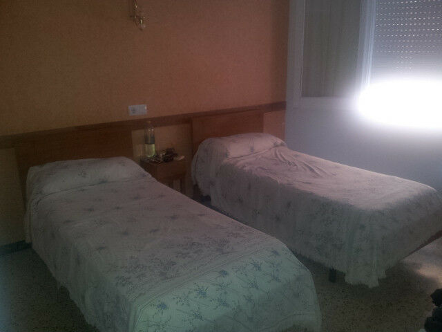 Neptuno Hostal Lloret de Mar Exterior photo